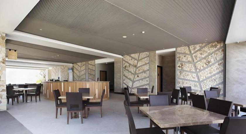 The Rinra Hotel Makassar Kültér fotó
