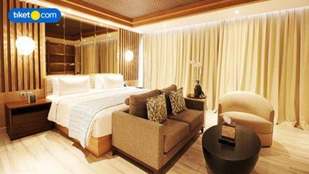 The Rinra Hotel Makassar Kültér fotó
